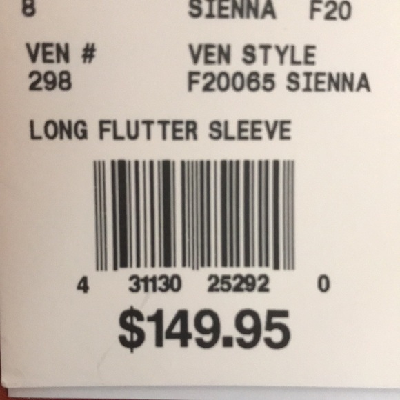 David’s Bridal - Size 8 - NWT. Bridesmaid Dress Sienna Flutter Sleeve Full Skirt - Picture 7 of 7